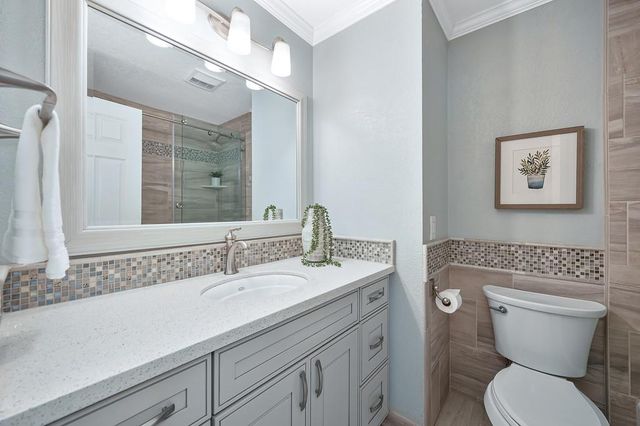 9317 Dovewood Ct, Orangevale, CA 95662