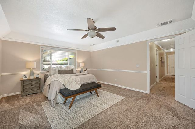 9317 Dovewood Ct, Orangevale, CA 95662