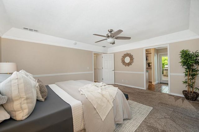 9317 Dovewood Ct, Orangevale, CA 95662