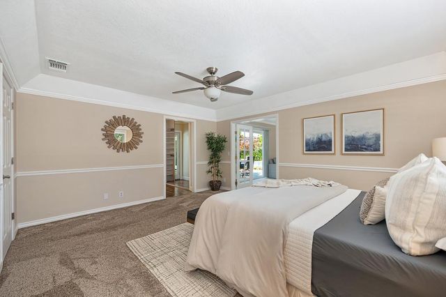 9317 Dovewood Ct, Orangevale, CA 95662