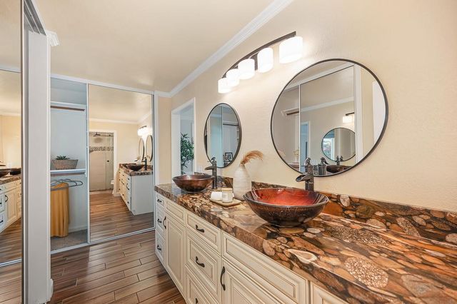 9317 Dovewood Ct, Orangevale, CA 95662