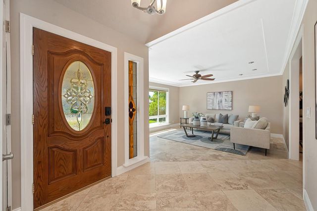 9317 Dovewood Ct, Orangevale, CA 95662