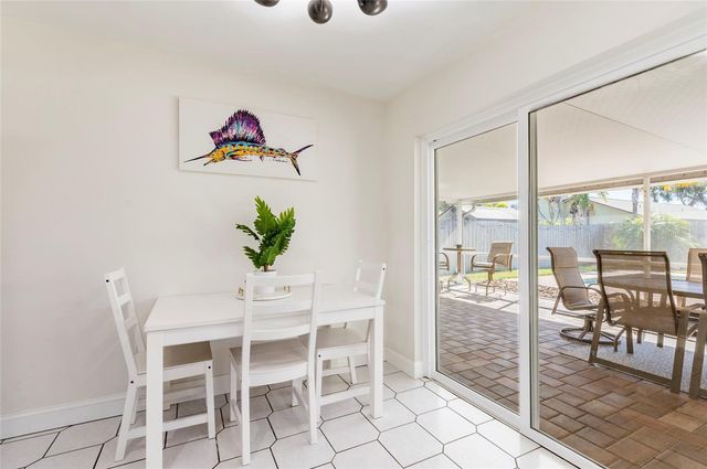 8194 124TH TERRACE, Largo, FL 33773