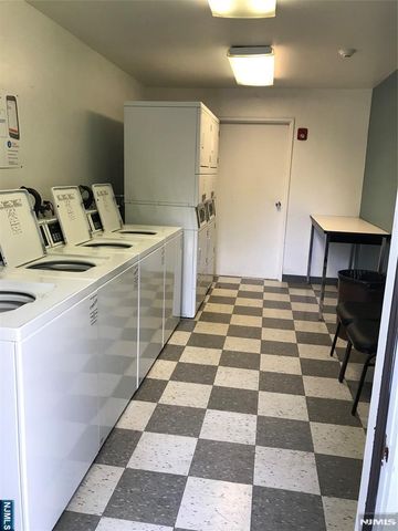 352 Sutton Place 352, Norwood, NJ 07648