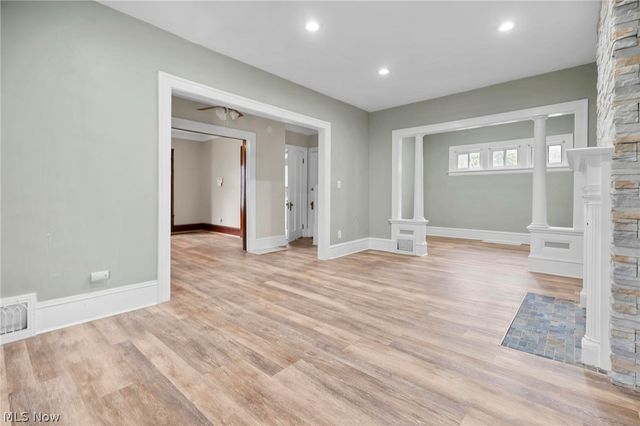 4218 E 124th Street, Cleveland, OH 44105
