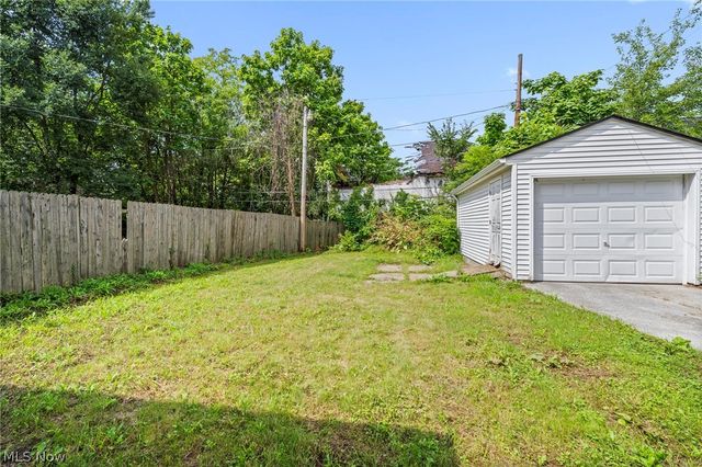 4218 E 124th Street, Cleveland, OH 44105