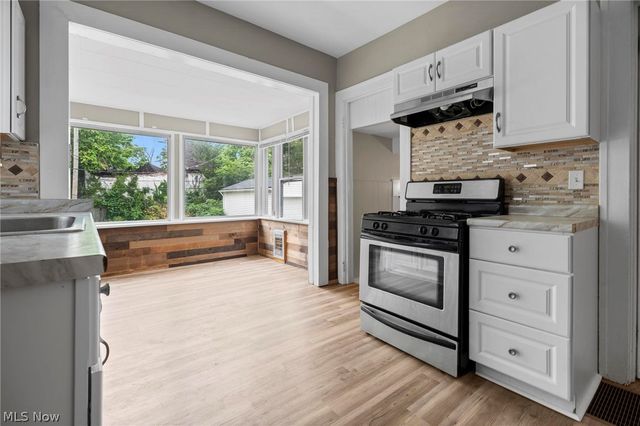 4218 E 124th Street, Cleveland, OH 44105