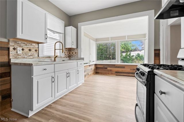 4218 E 124th Street, Cleveland, OH 44105