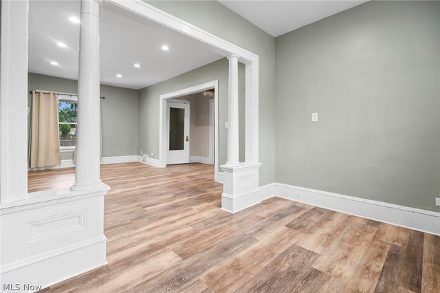 4218 E 124th Street, Cleveland, OH 44105