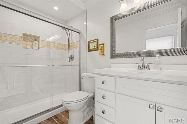 1554 Charlemont Drive, Chesterfield, MO 63017