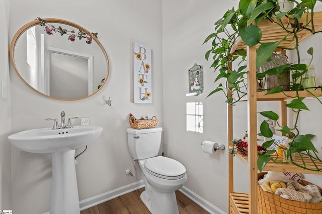 6 Loebner Lane, Simpsonville, SC 29680