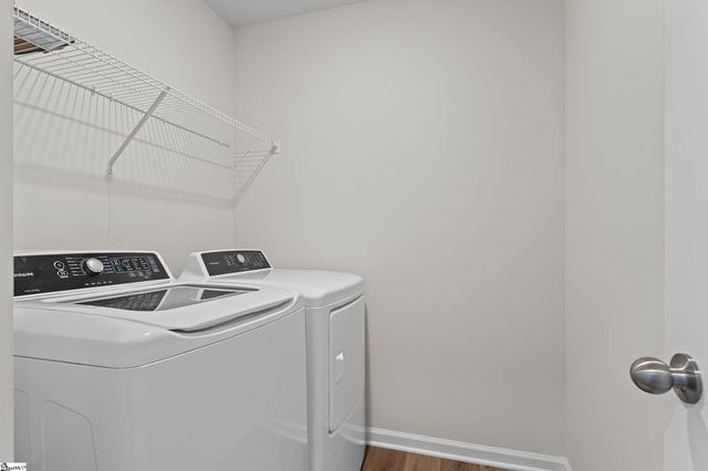 6 Loebner Lane, Simpsonville, SC 29680