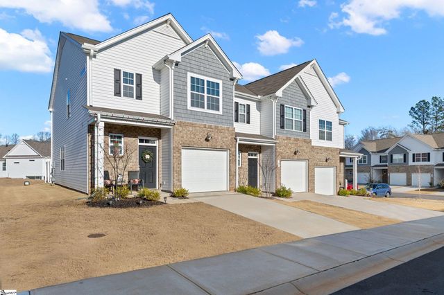 6 Loebner Lane, Simpsonville, SC 29680