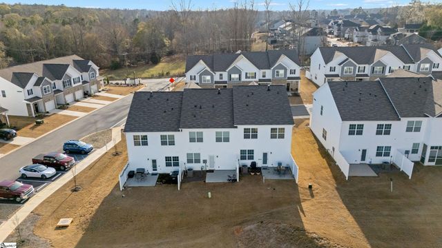 6 Loebner Lane, Simpsonville, SC 29680