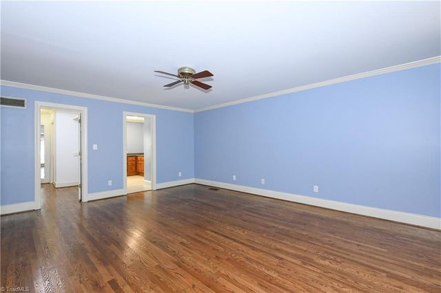 3406 Crosstimbers Drive, Greensboro, NC 27410