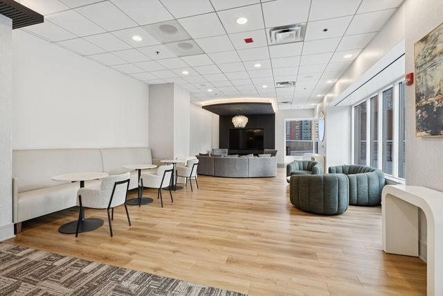 512 N MCCLURG Court 4309, Chicago, IL 60611