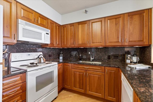 512 N MCCLURG Court 4309, Chicago, IL 60611