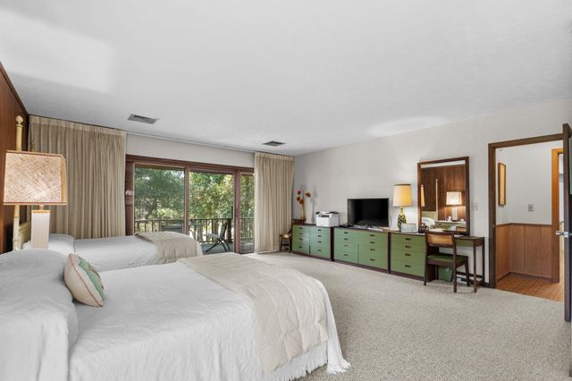 302 8th Ave. N, North Myrtle Beach, SC 29582