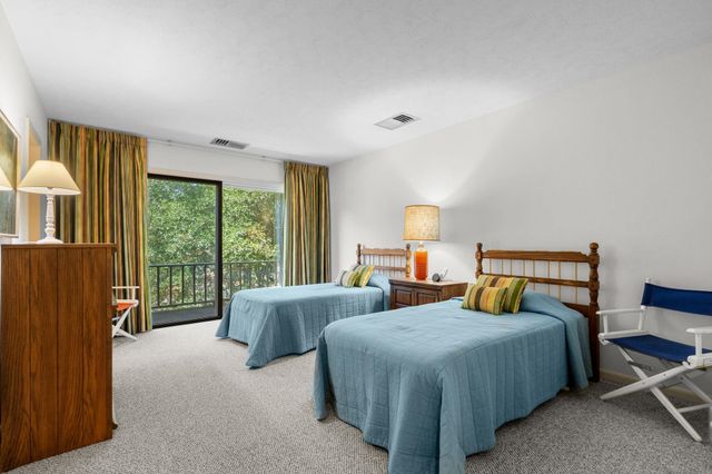 302 8th Ave. N, North Myrtle Beach, SC 29582