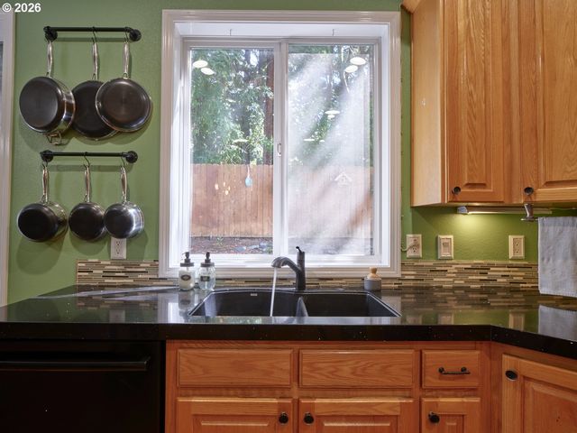 3715 Ne 100TH Cir, Vancouver, WA 98686