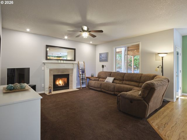 3715 Ne 100TH Cir, Vancouver, WA 98686