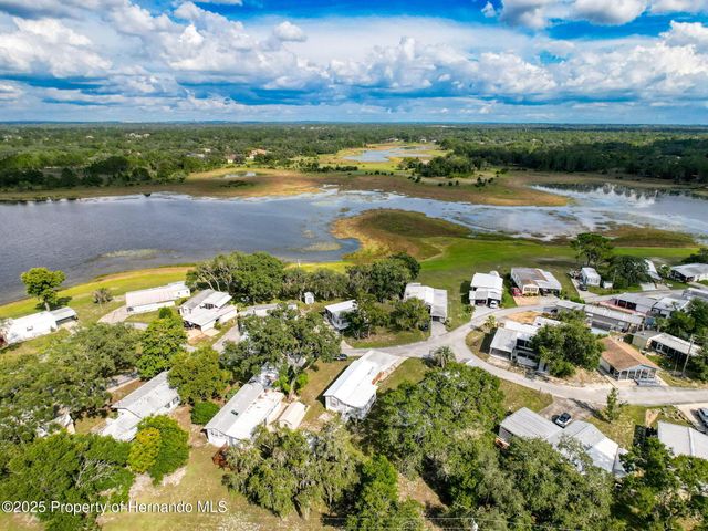 9440 Cougar Drive, Weeki Wachee, FL 34613