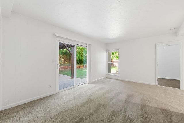 5220 Paragon St, Rocklin, CA 95677