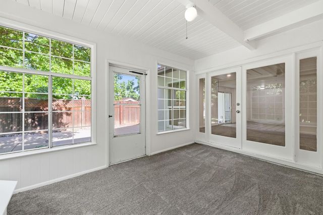 5220 Paragon St, Rocklin, CA 95677