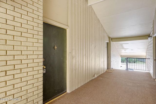 220 Doucet Road 241f, Lafayette, LA 70503