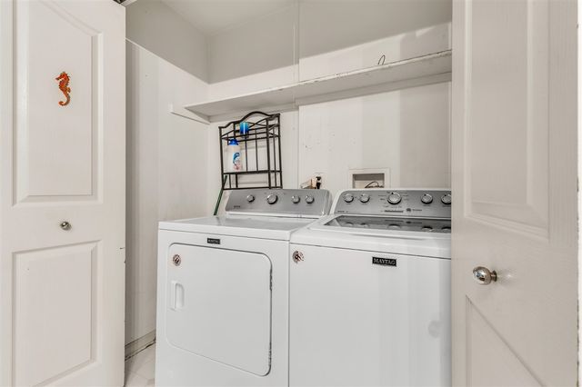 44899 Weymouth Drive, Canton, MI 48188