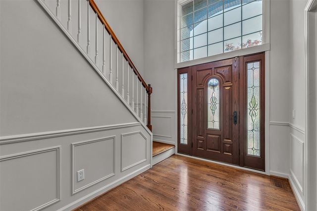 44899 Weymouth Drive, Canton, MI 48188
