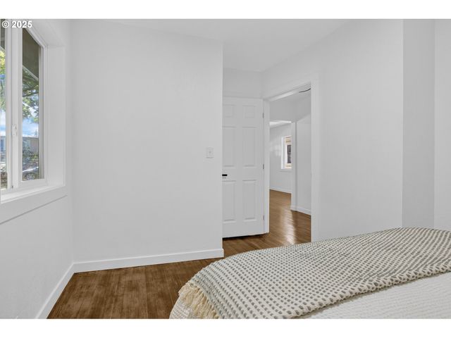 461 BLAIR Blvd, Eugene, OR 97402