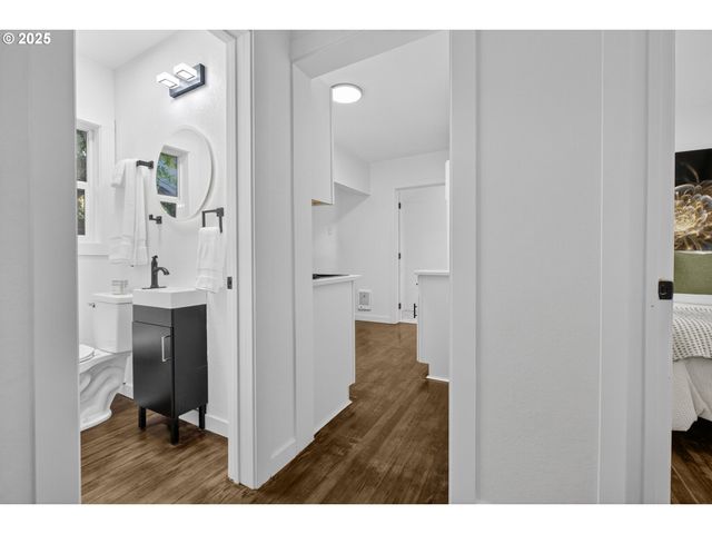 461 BLAIR Blvd, Eugene, OR 97402