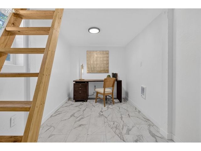 461 BLAIR Blvd, Eugene, OR 97402