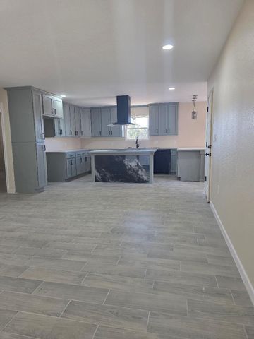 952 Road 5858, Cleveland, TX 77327