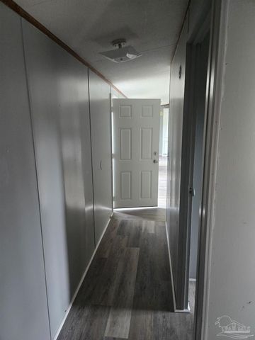 5675 Saufley Field Rd 9, Pensacola, FL 32526