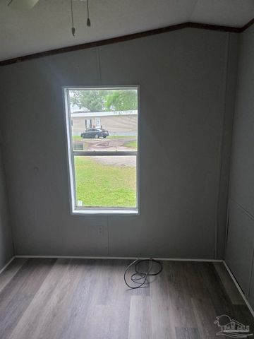 5675 Saufley Field Rd 9, Pensacola, FL 32526