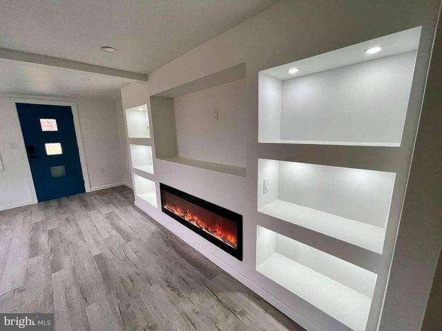 131 S SCHAEFFER HILL RD, Pottsville, PA 17901