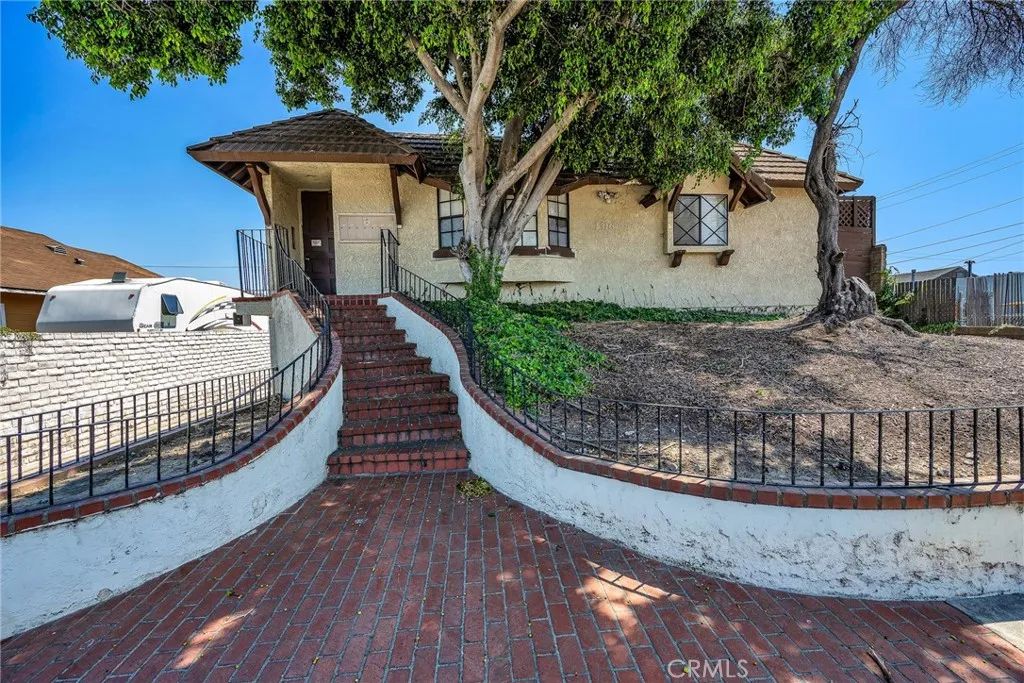 1316 W 166th, Gardena, CA 90247
