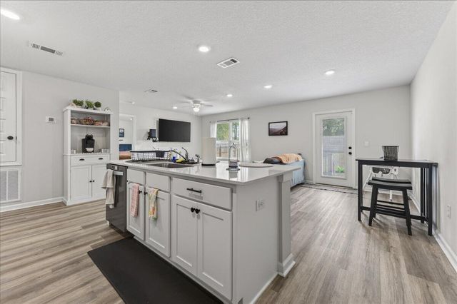 2674 Saltgrass Way, Crestview, FL 32536