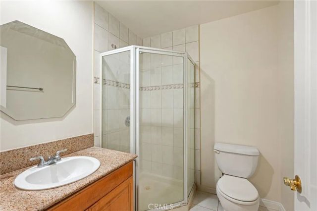 1201 Viola 104, Glendale, CA 91202