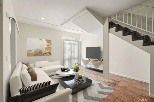 1201 Viola 104, Glendale, CA 91202