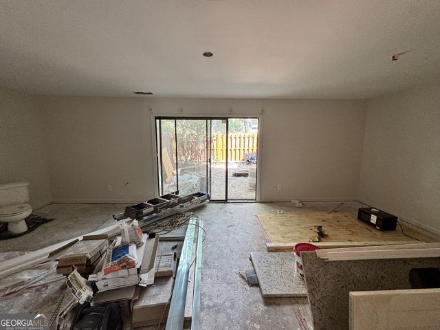 732 Hanover Lane SE, Marietta, GA 30067
