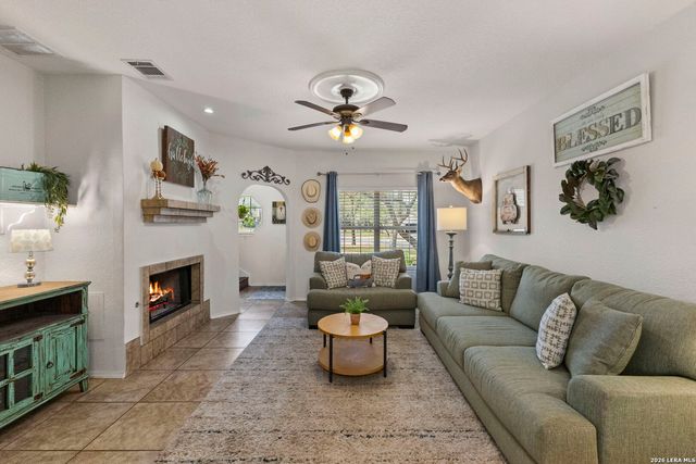 530 Cactus Flower St, San Antonio, TX 78260