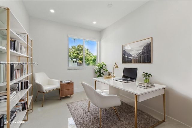 7860 SW 158th Ter, Palmetto Bay, FL 33157