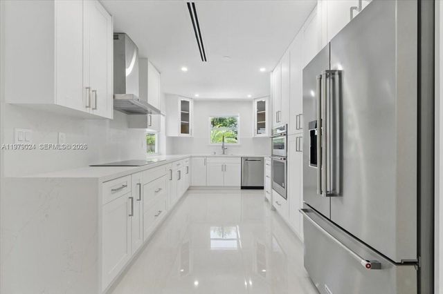 7860 SW 158th Ter, Palmetto Bay, FL 33157