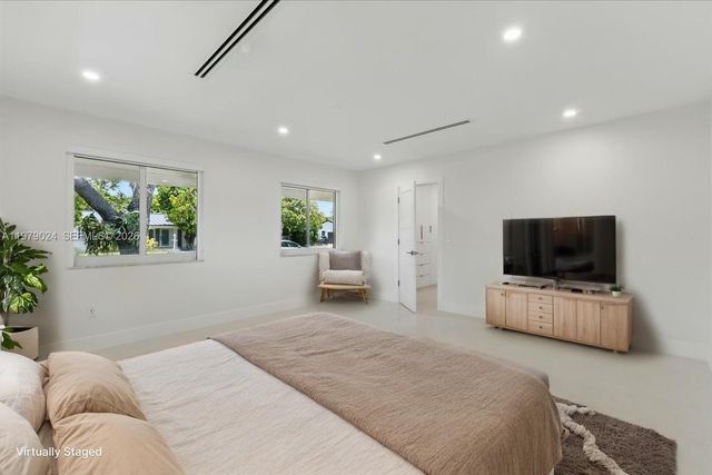 7860 SW 158th Ter, Palmetto Bay, FL 33157