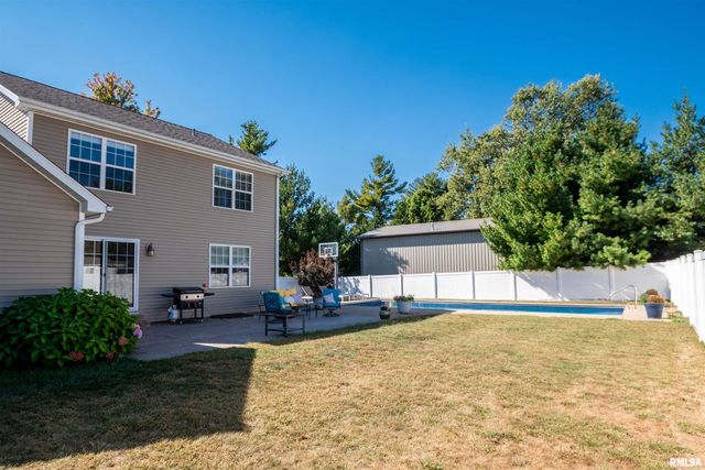 610 WESTMINSTER Drive, Washington, IL 61571