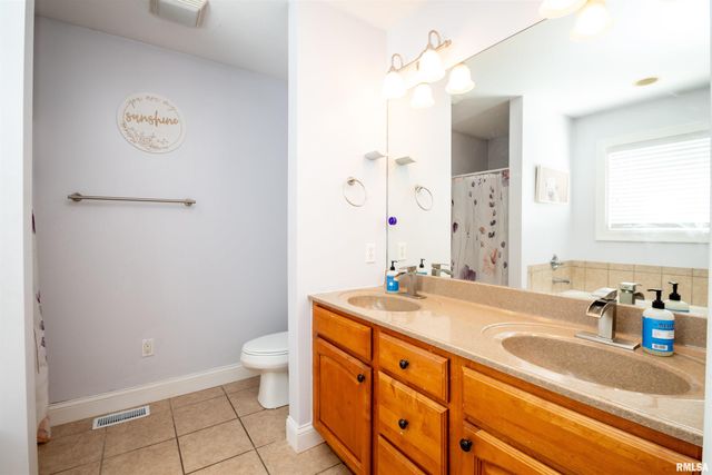 610 WESTMINSTER Drive, Washington, IL 61571