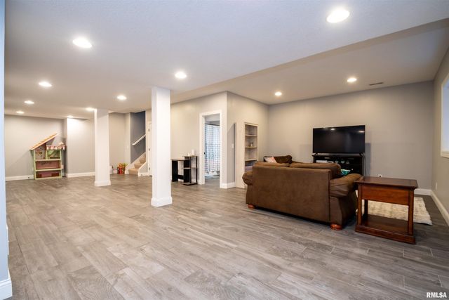 610 WESTMINSTER Drive, Washington, IL 61571